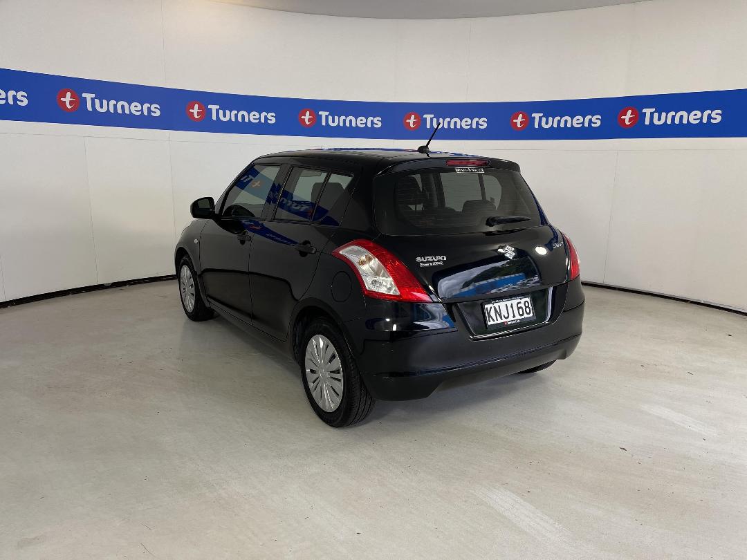 Photo '5' of Suzuki Swift Photo '5' of Suzuki Swift