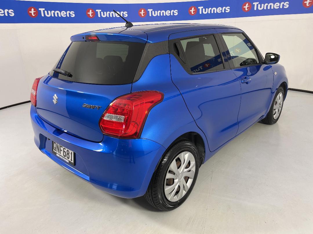 Photo '7' of Suzuki Swift