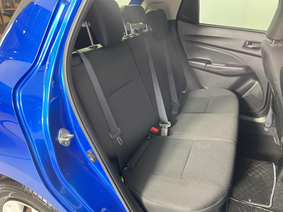 Photo '20' of Suzuki Swift