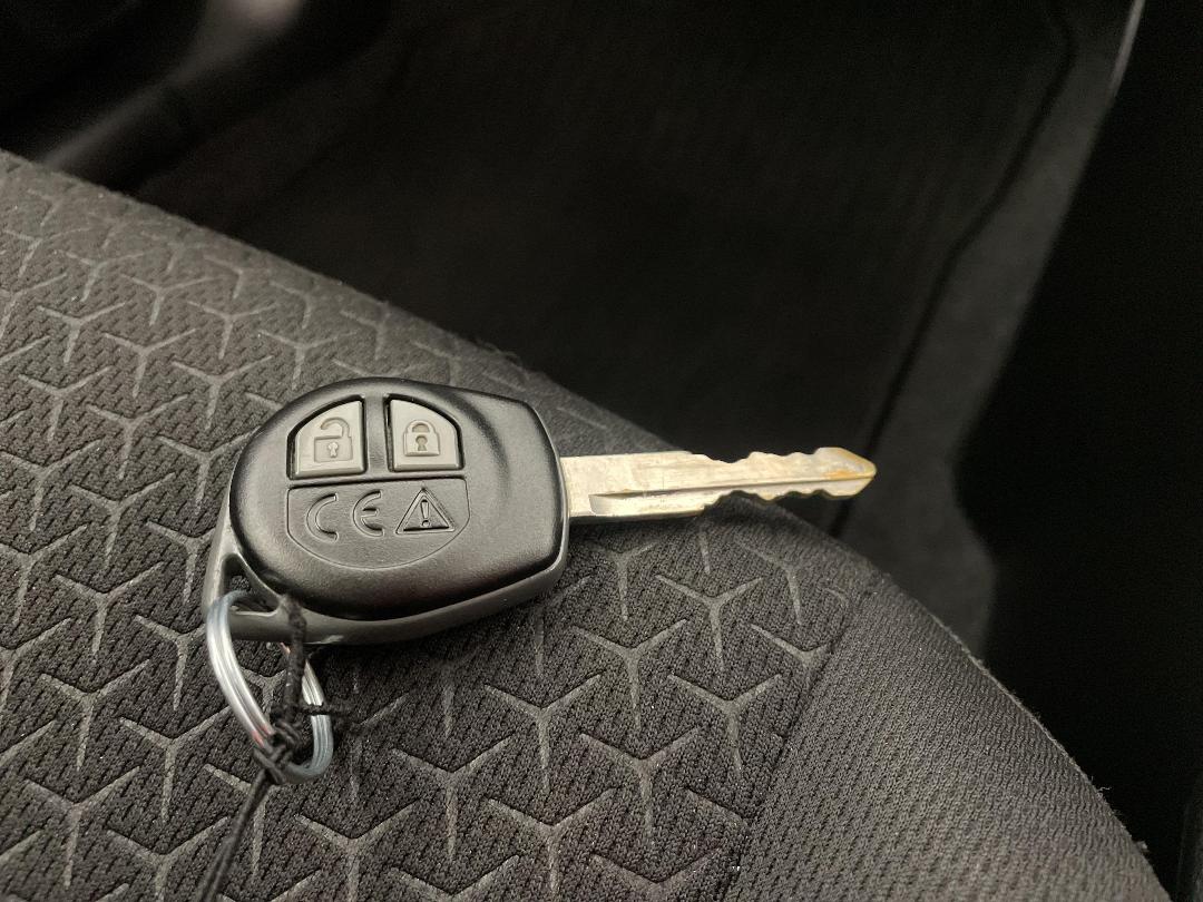 Photo '22' of Suzuki Swift