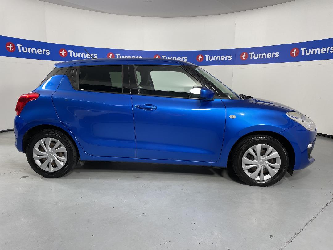 Photo '23' of Suzuki Swift