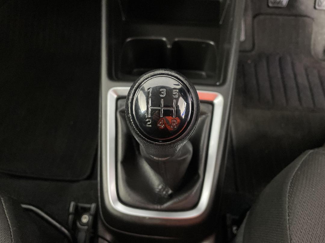 Photo '27' of Suzuki Swift