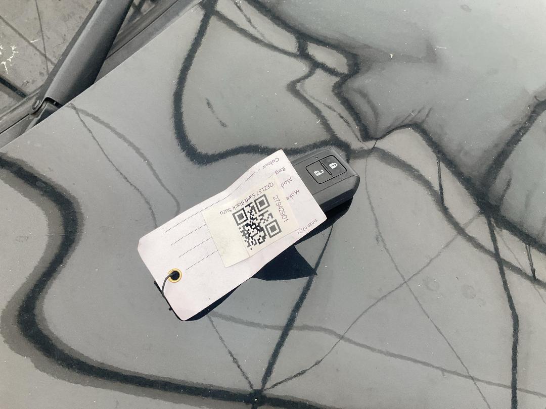 Photo '10' of Suzuki Swift