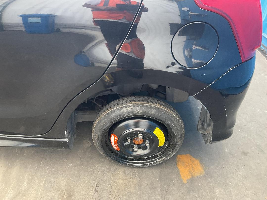 Photo '15' of Suzuki Swift