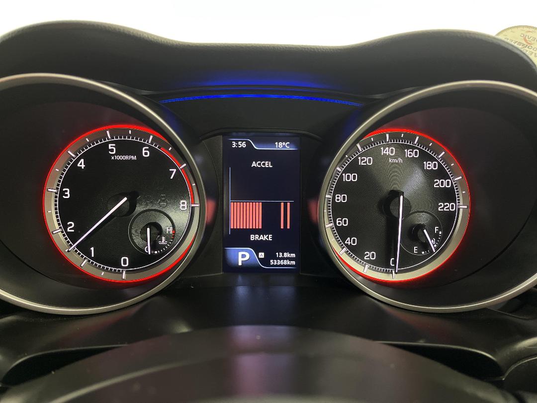 Photo '21' of Suzuki Swift