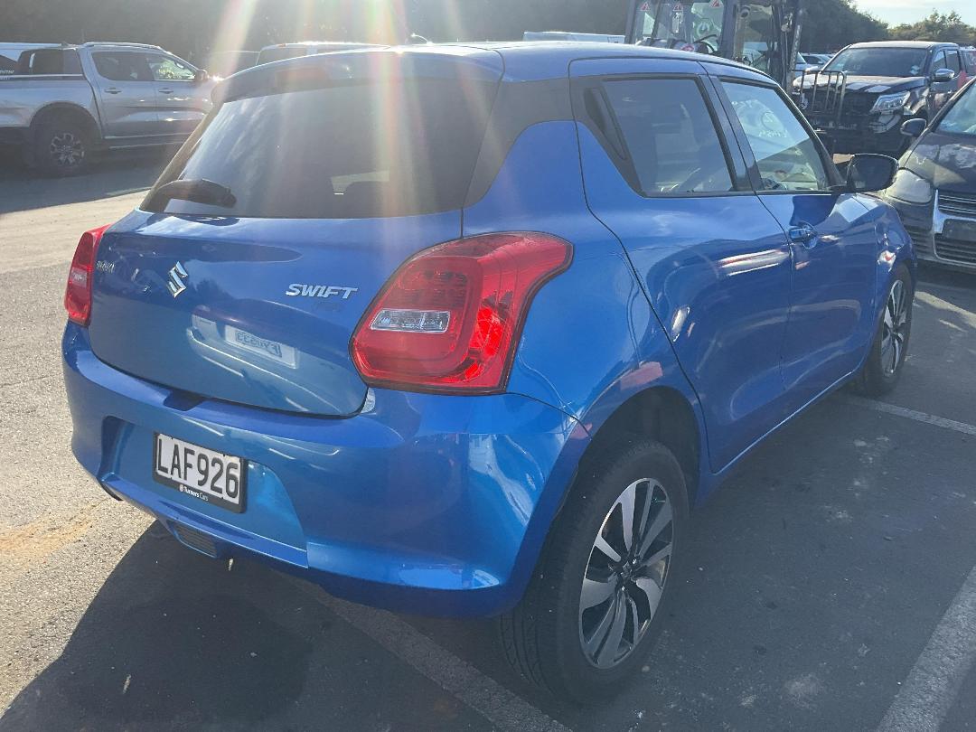 Photo '4' of Suzuki Swift RS