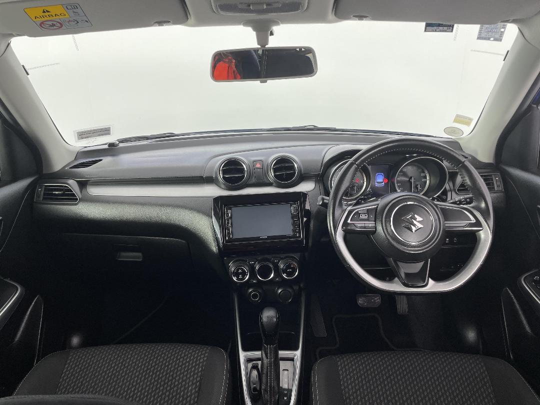 Photo '17' of Suzuki Swift Photo '17' of Suzuki Swift