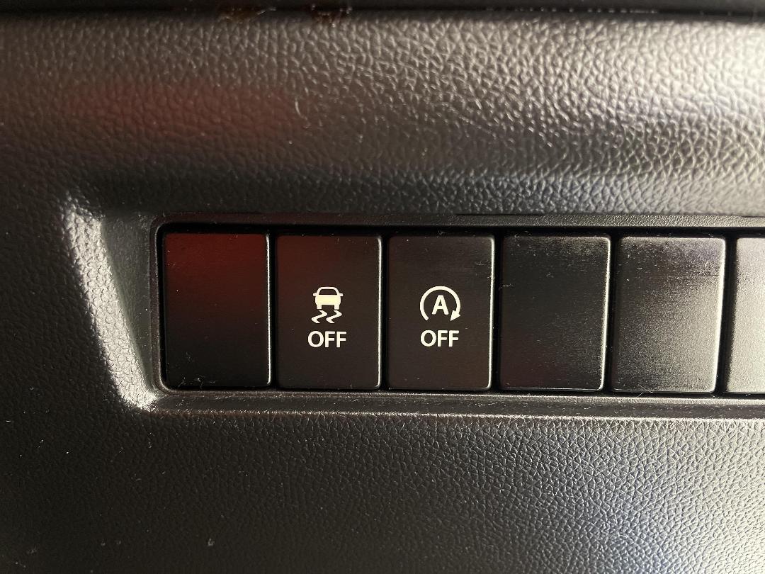 Photo '24' of Suzuki Swift Photo '24' of Suzuki Swift