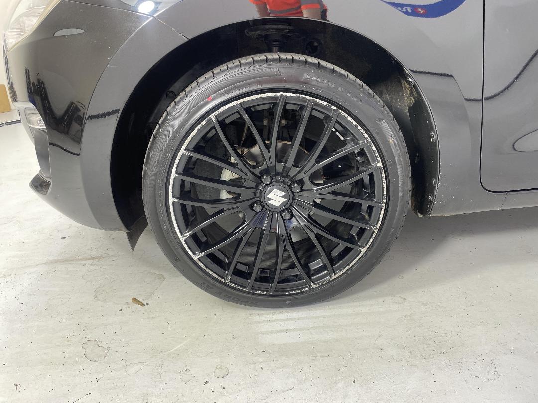 Photo '10' of Suzuki Swift Photo '10' of Suzuki Swift