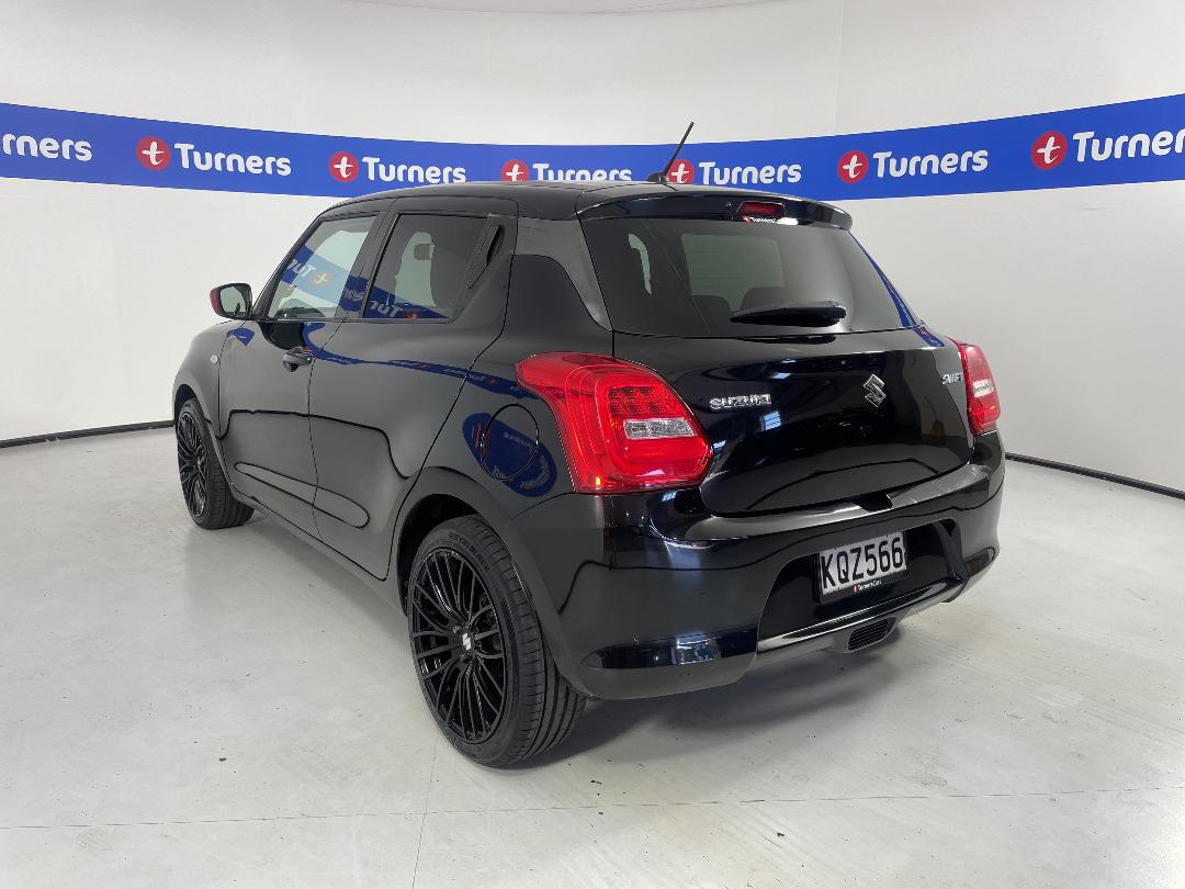 Photo '5' of Suzuki Swift Photo '5' of Suzuki Swift