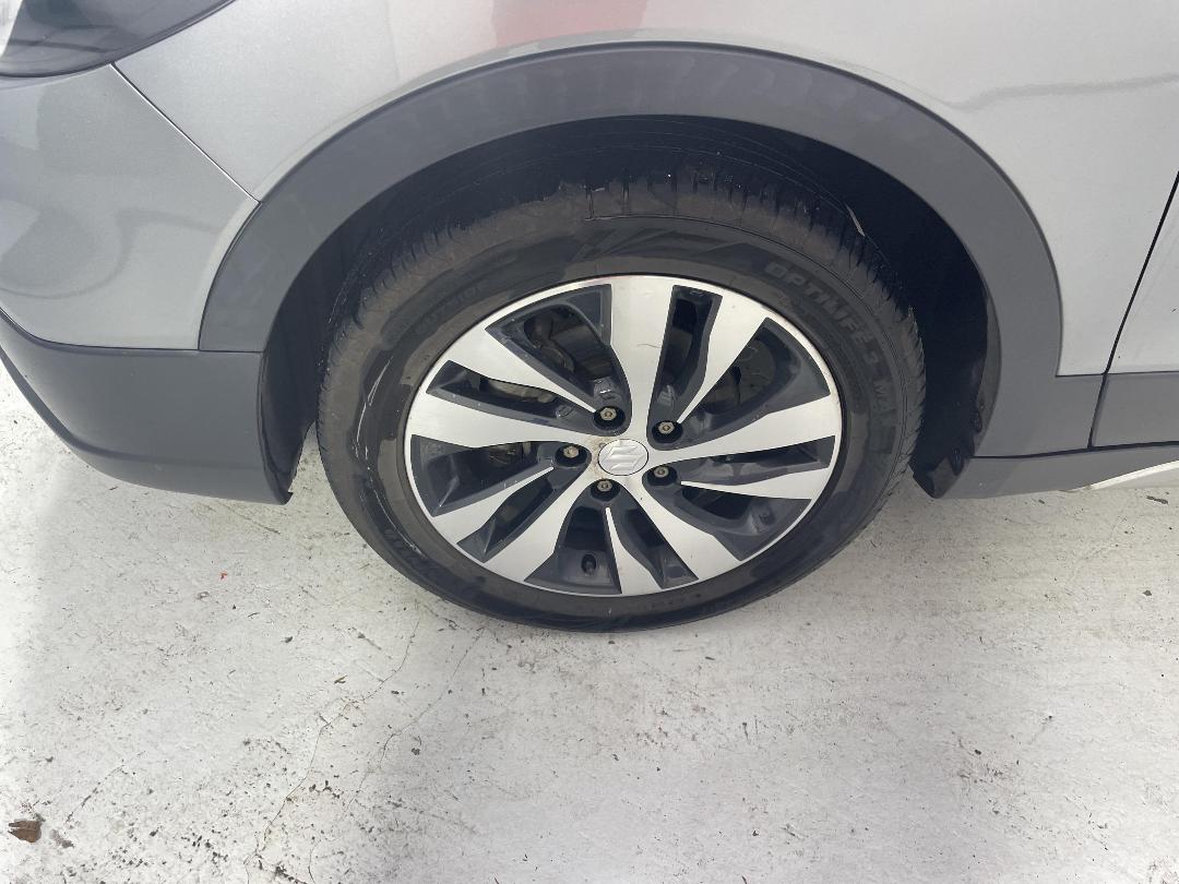 Photo '10' of Suzuki SX4 S-Cross