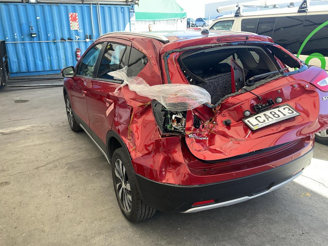 Photo '10' of Suzuki SX4 S-Cross Prestige