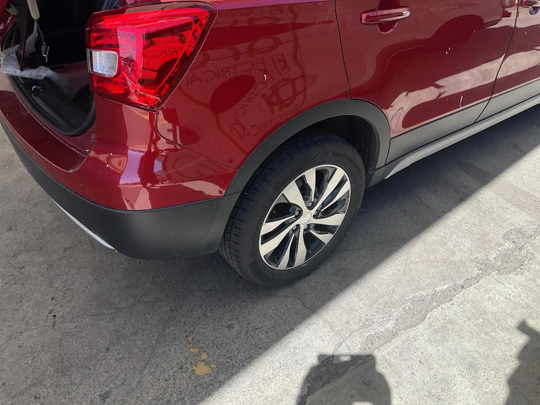 Photo '13' of Suzuki SX4 S-Cross Prestige