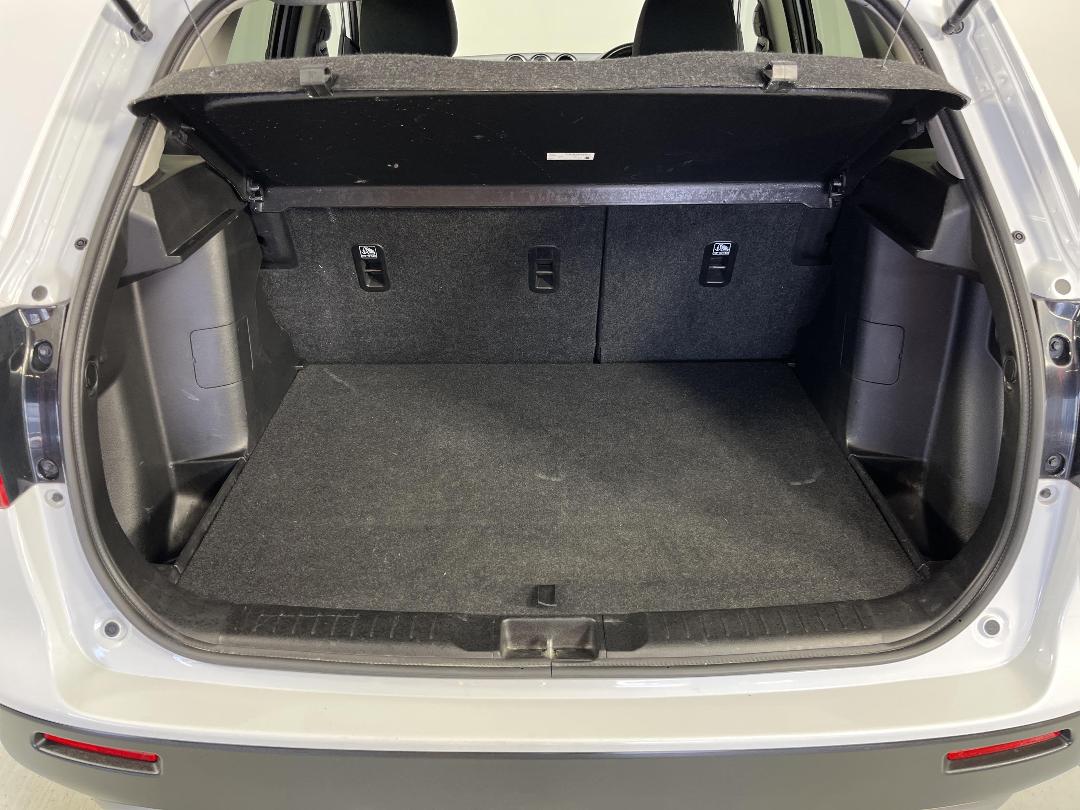 Photo '14' of Suzuki Vitara