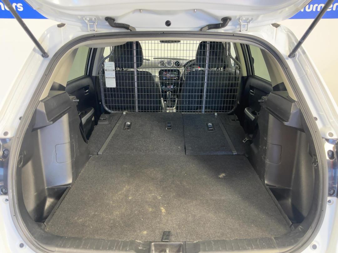 Photo '14' of Suzuki Vitara