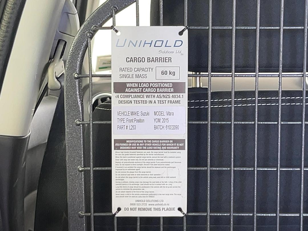 Photo '32' of Suzuki Vitara