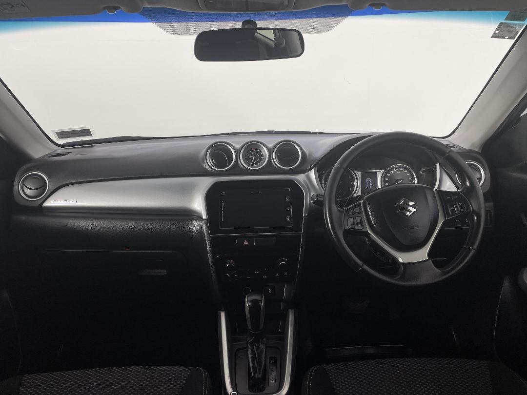 Photo '17' of Suzuki Vitara