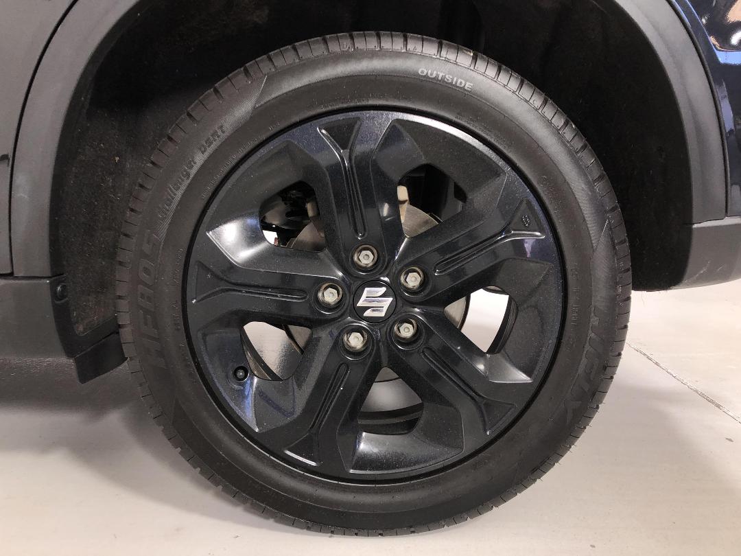 Photo '11' of Suzuki Vitara