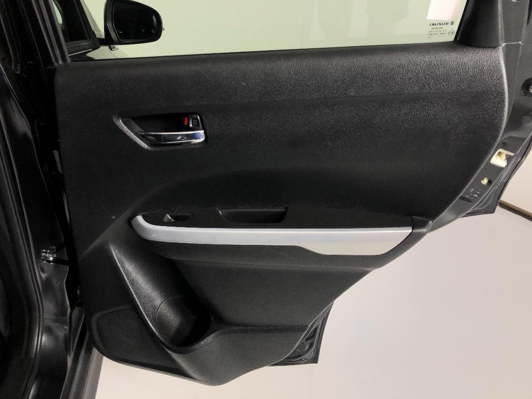 Photo '19' of Suzuki Vitara