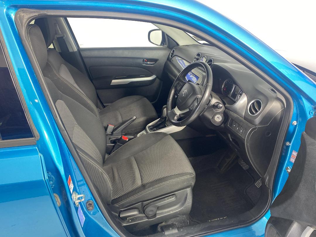 Photo '16' of Suzuki Vitara Photo '16' of Suzuki Vitara