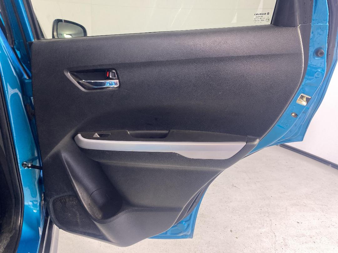 Photo '19' of Suzuki Vitara Photo '19' of Suzuki Vitara