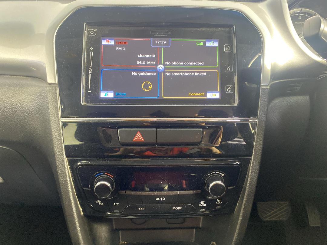 Photo '18' of Suzuki Vitara Photo '18' of Suzuki Vitara