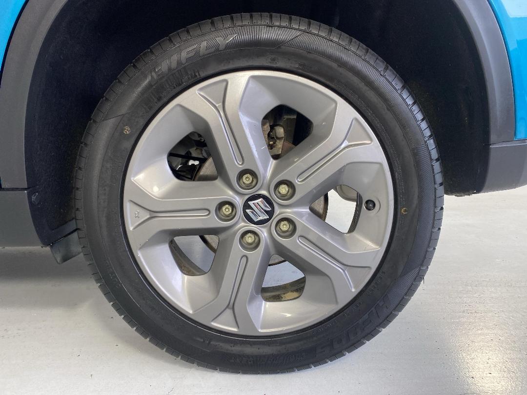 Photo '11' of Suzuki Vitara