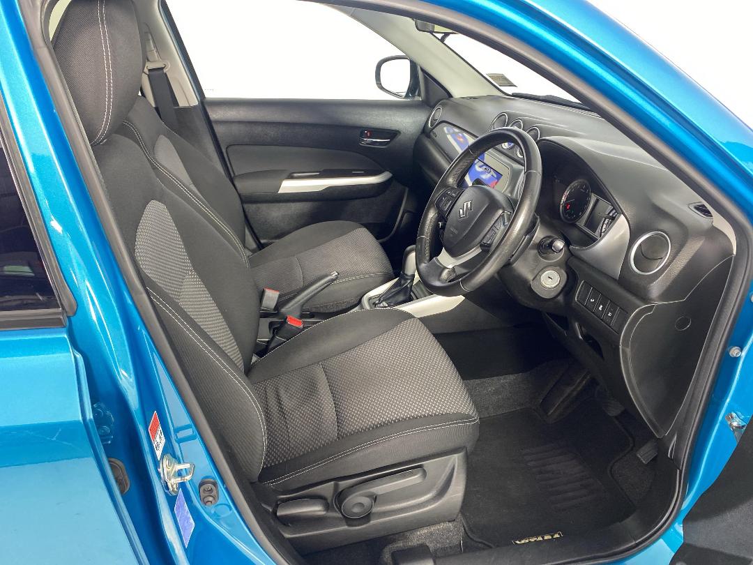 Photo '16' of Suzuki Vitara