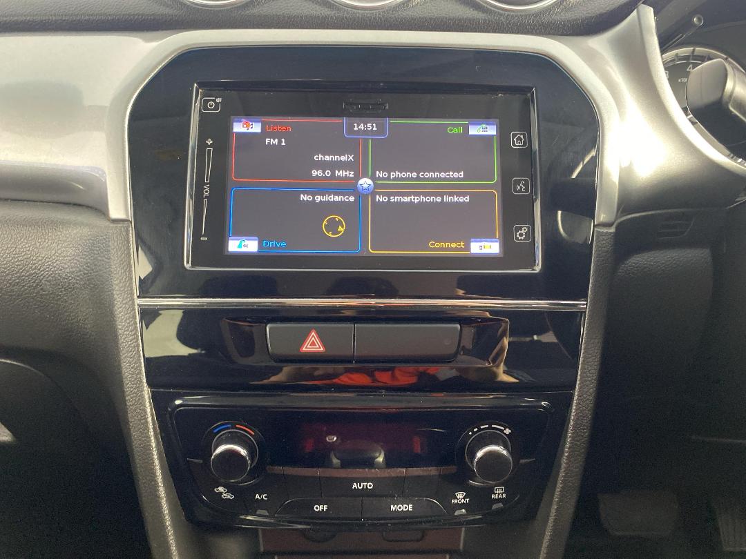 Photo '18' of Suzuki Vitara