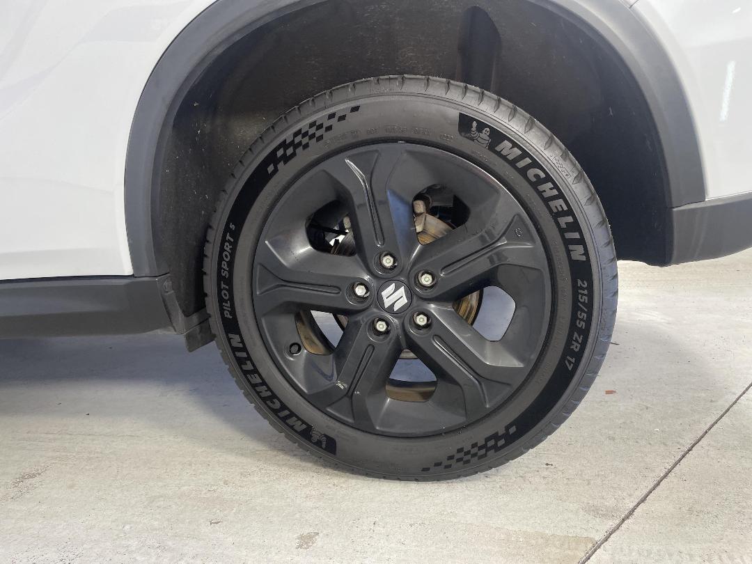 Photo '11' of Suzuki Vitara