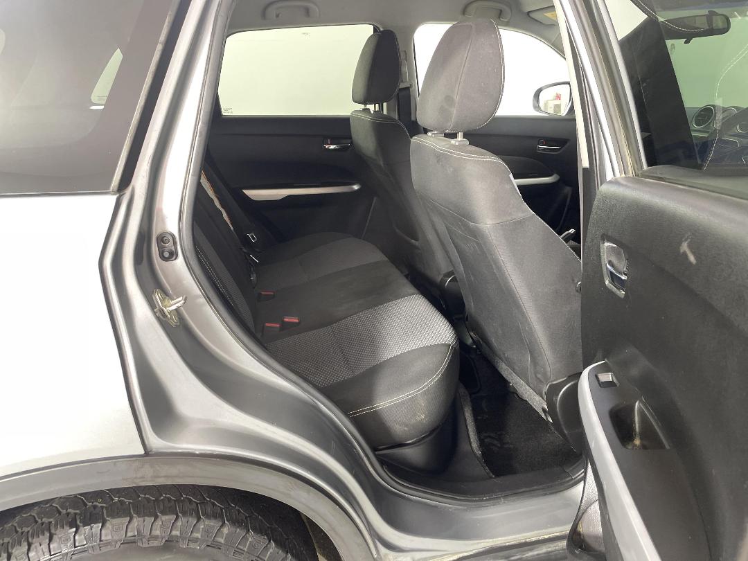 Photo '20' of Suzuki Vitara