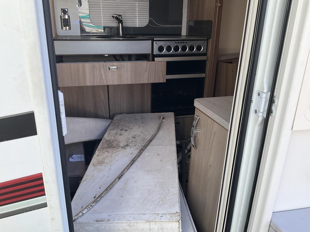 Photo '20' of Swift Conqueror 645 Caravan - Single