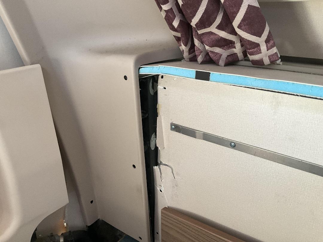 Photo '24' of Swift Conqueror 645 Caravan - Single