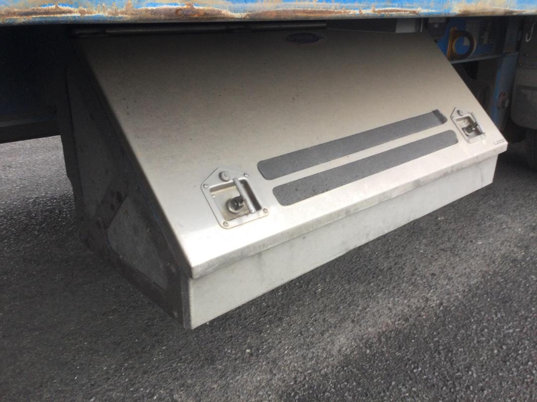 Photo '20' of TMC 5H 3903 Curtainsider Full Photo '20' of TMC 5H 3903 Curtainsider Full