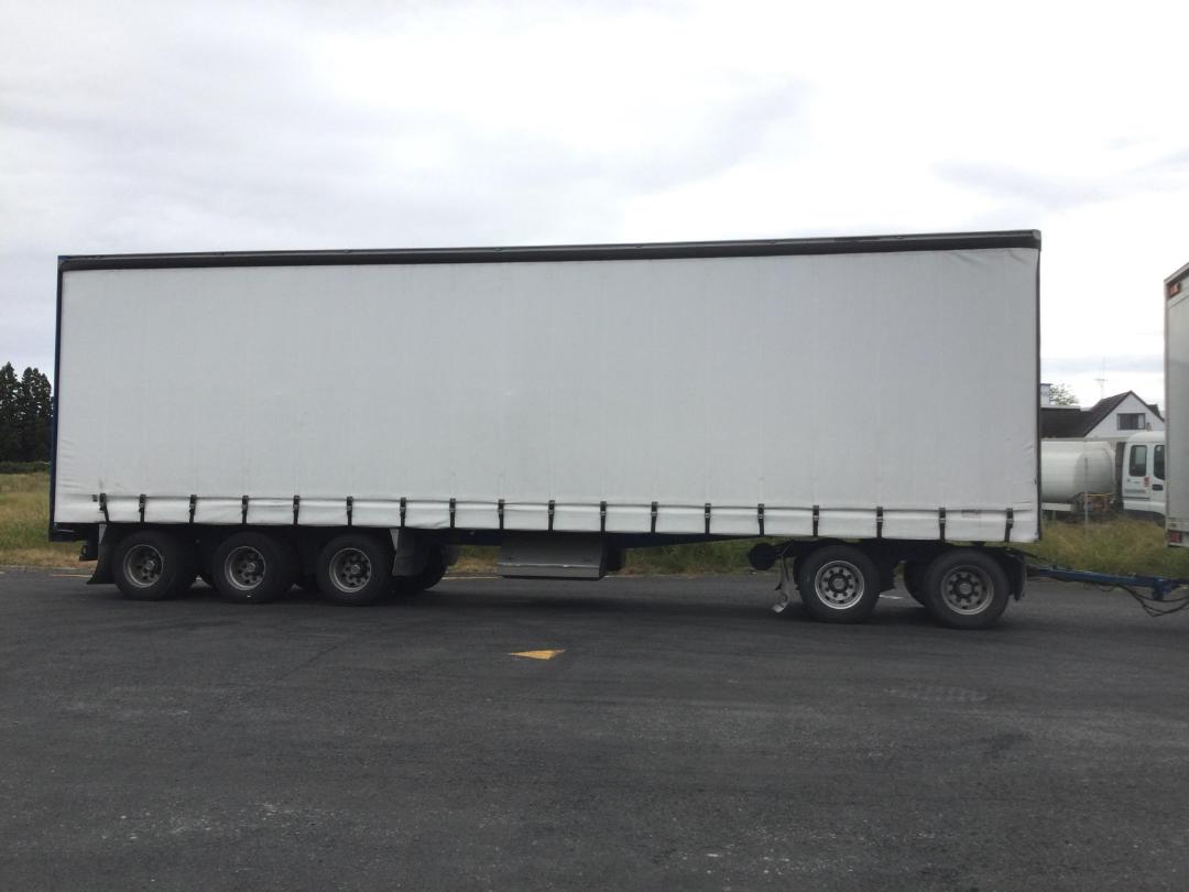 Photo '3' of TMC 5H 3903 Curtainsider Full Photo '3' of TMC 5H 3903 Curtainsider Full
