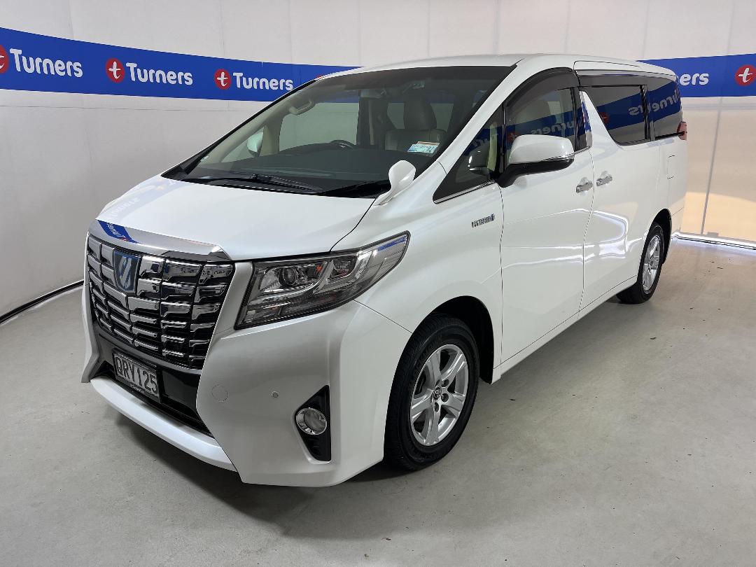 Photo '4' of Toyota Alphard Photo '4' of Toyota Alphard