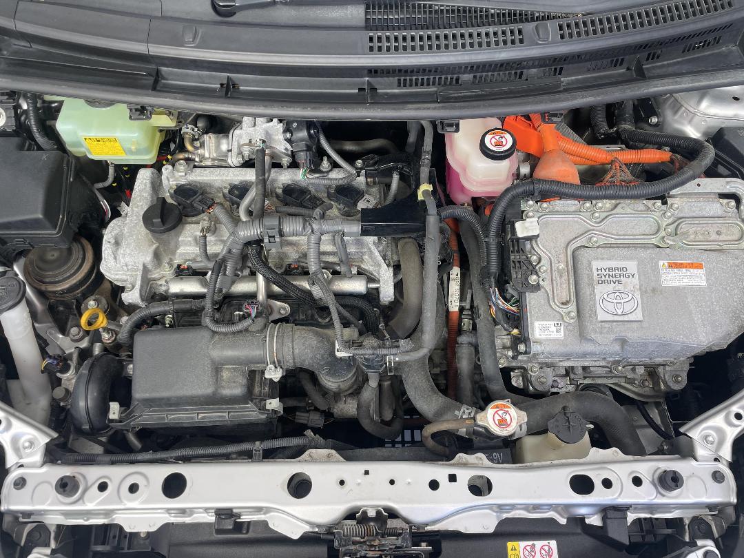 Photo '13' of Toyota Aqua Photo '13' of Toyota Aqua