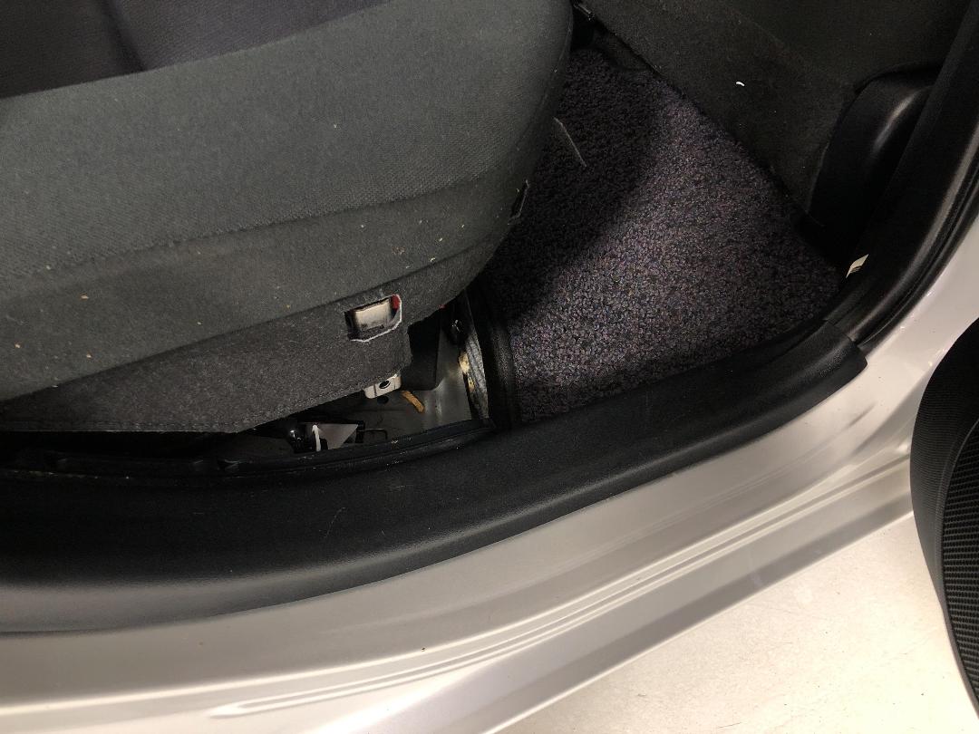 Photo '23' of Toyota Aqua Photo '23' of Toyota Aqua