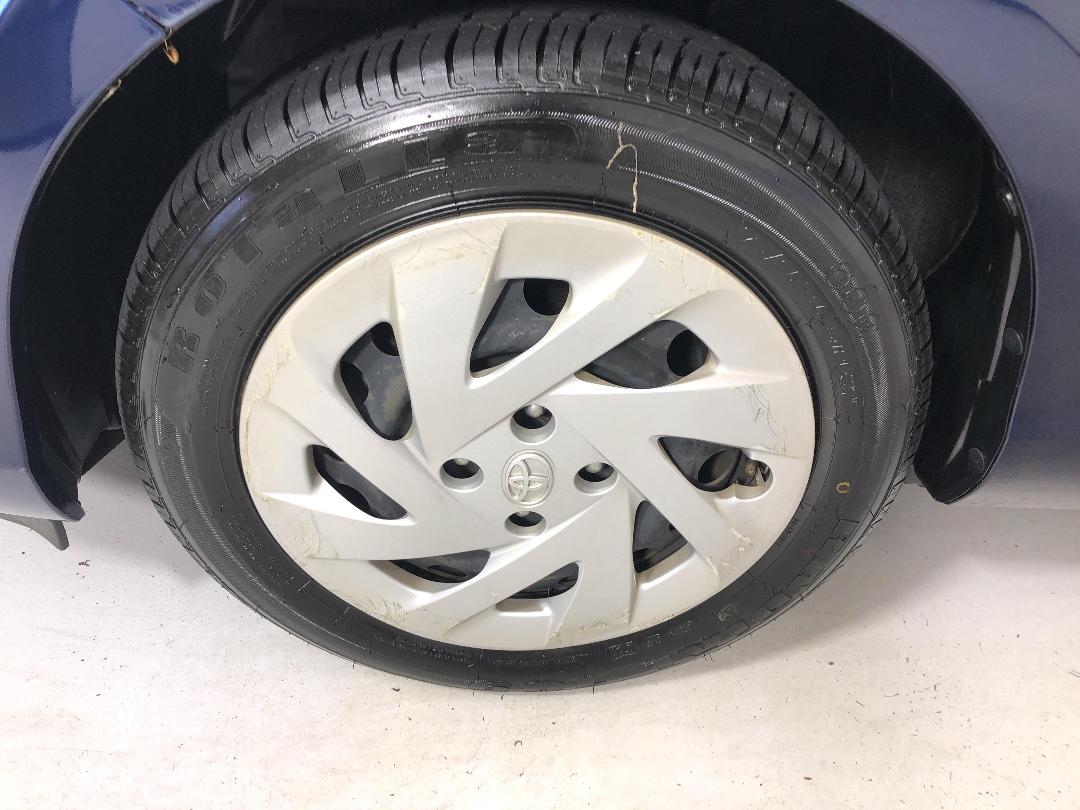 Photo '10' of Toyota Aqua