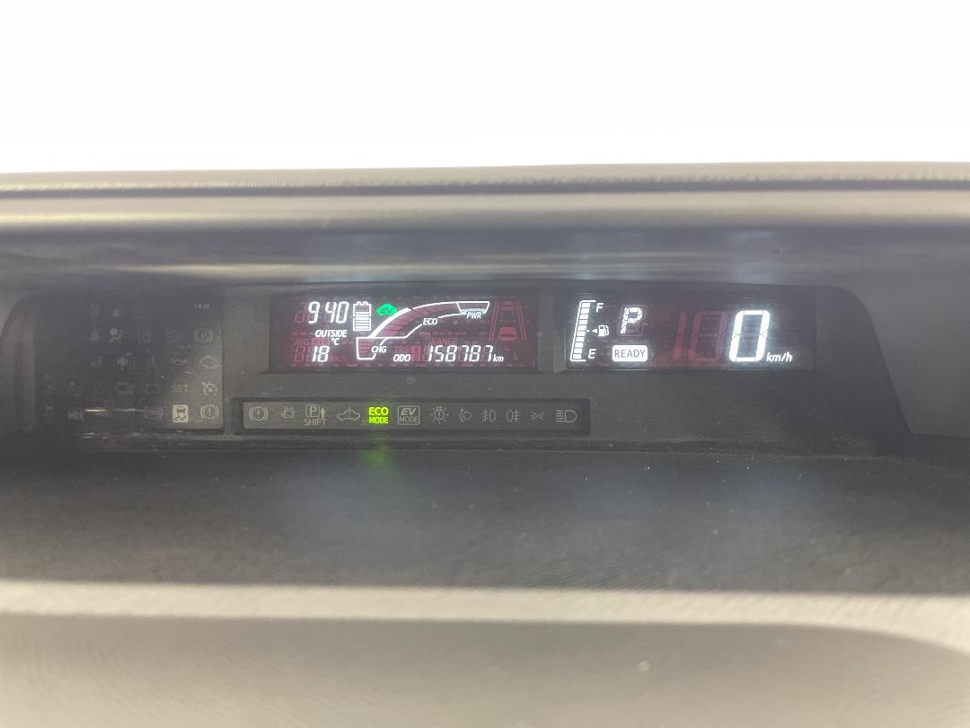 Photo '21' of Toyota Aqua