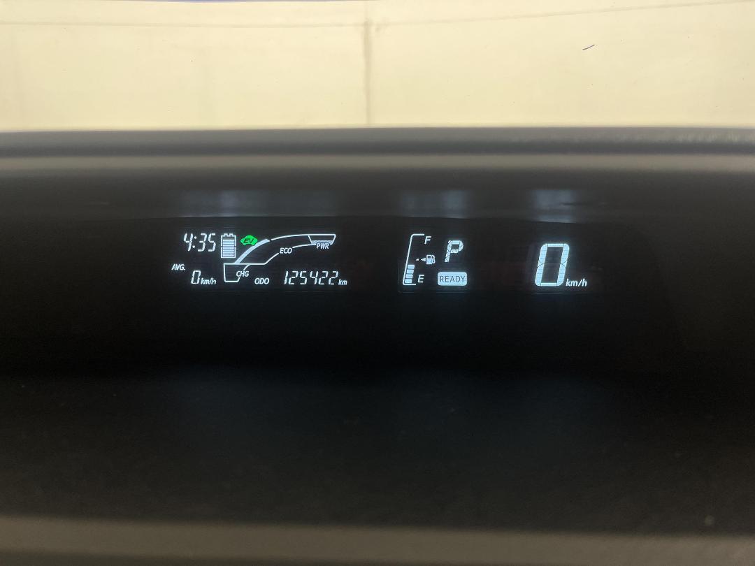 Photo '21' of Toyota Aqua Photo '21' of Toyota Aqua