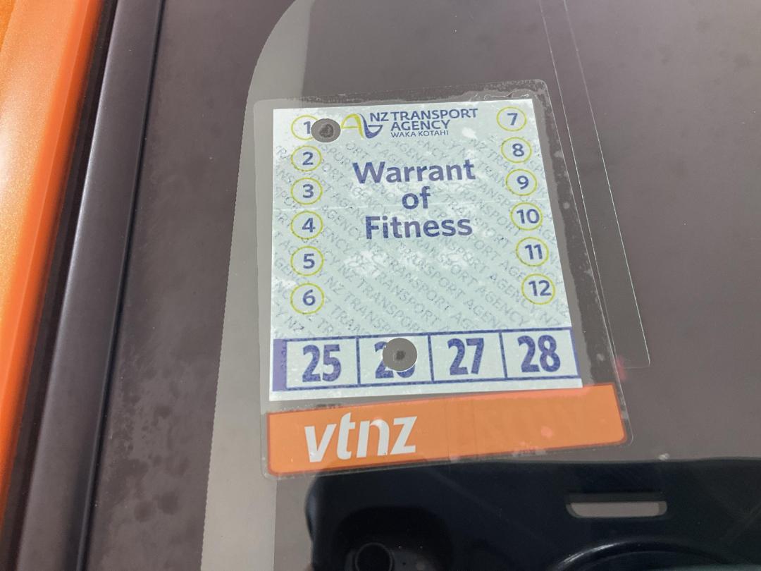 Photo '23' of Toyota Aqua Photo '23' of Toyota Aqua