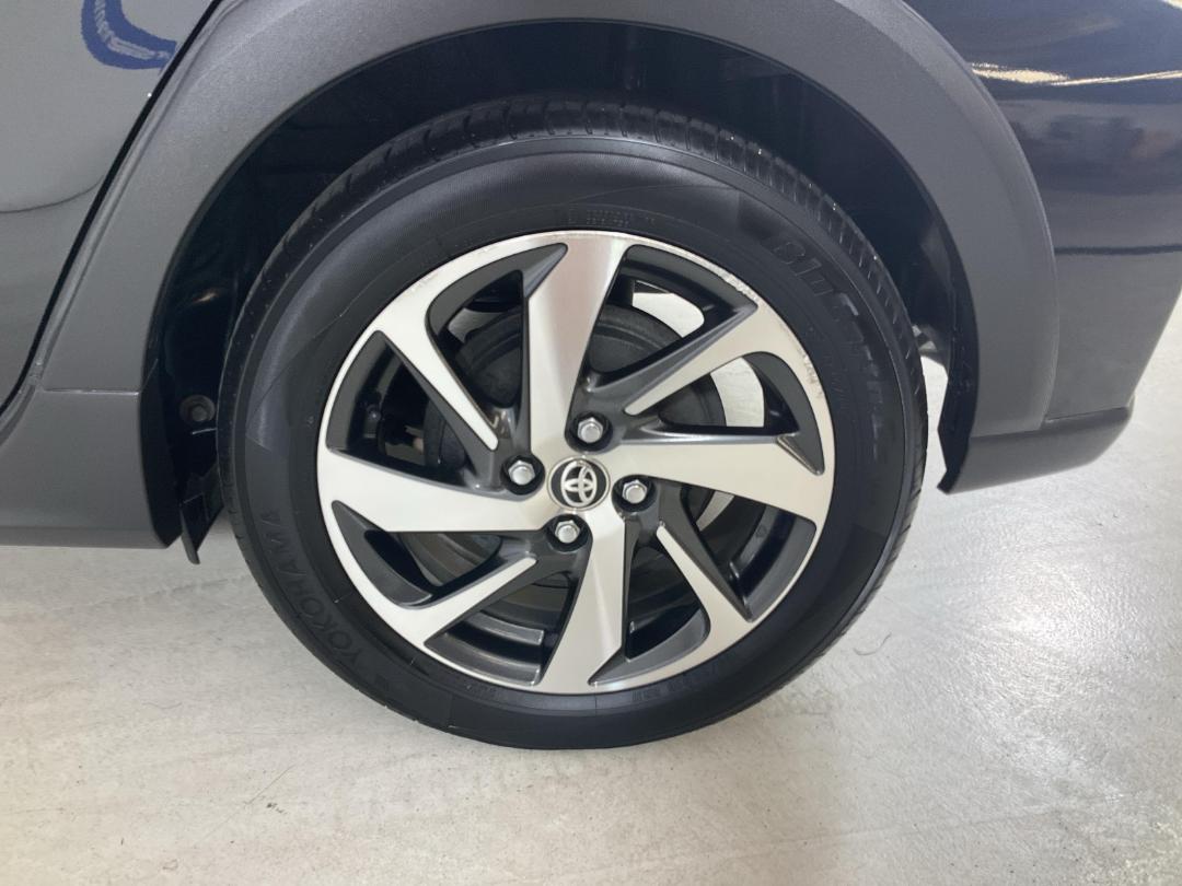 Photo '11' of Toyota Aqua Photo '11' of Toyota Aqua