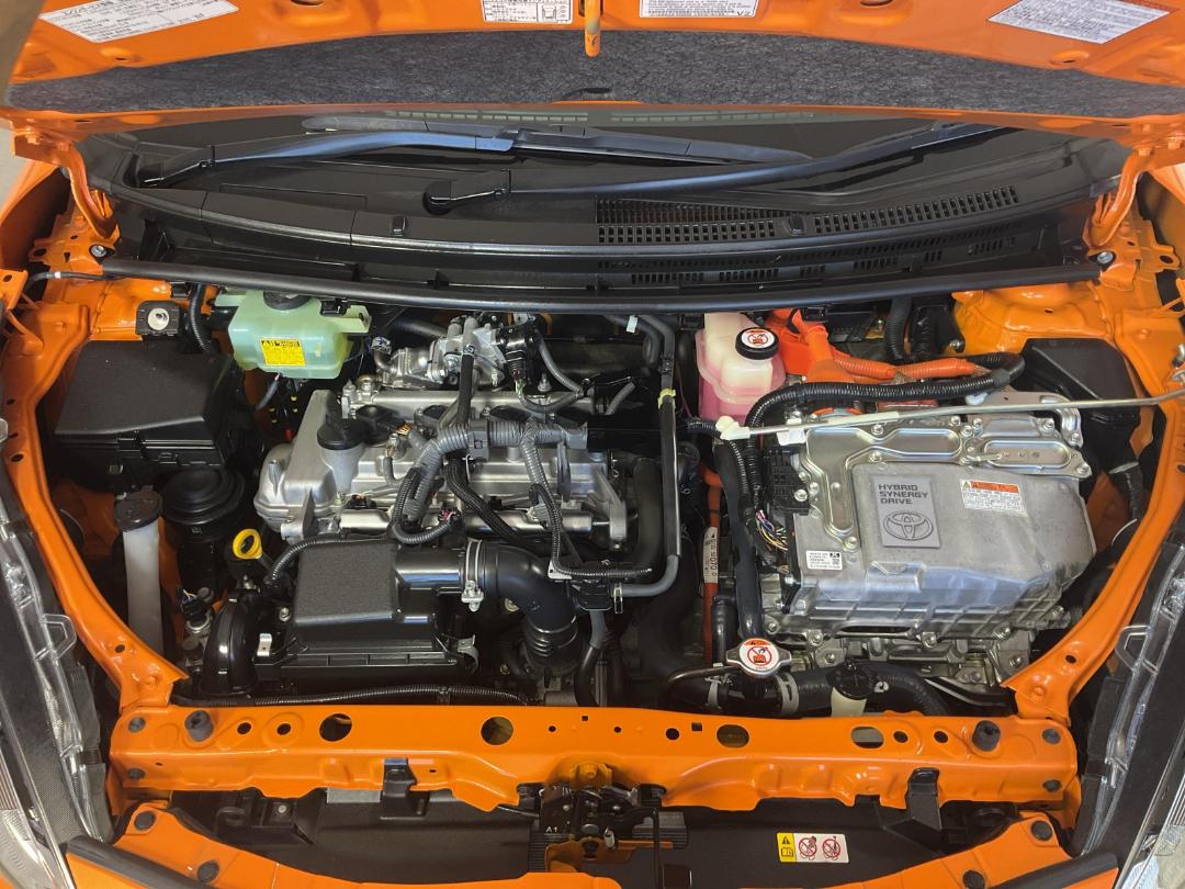 Photo '13' of Toyota Aqua Photo '13' of Toyota Aqua