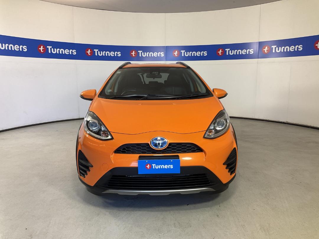 Photo '2' of Toyota Aqua Photo '2' of Toyota Aqua