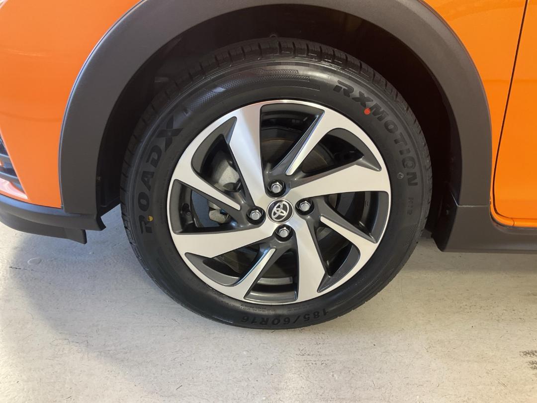 Photo '10' of Toyota Aqua Photo '10' of Toyota Aqua