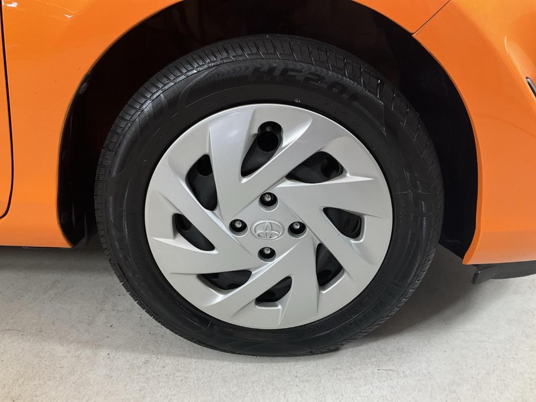 Photo '9' of Toyota Aqua Photo '9' of Toyota Aqua