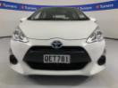 Thumbnail '2' of Toyota Aqua