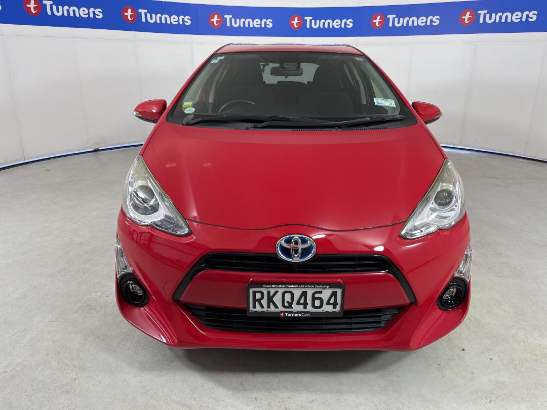 Photo '2' of Toyota Aqua