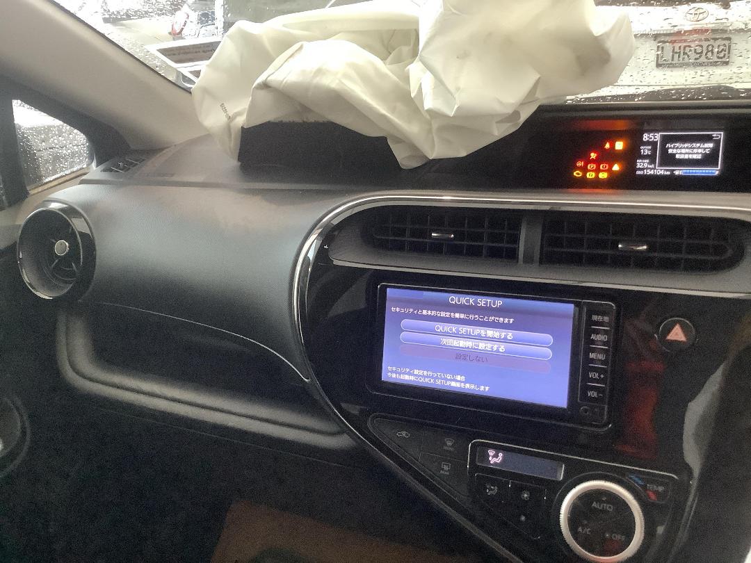 Photo '16' of Toyota Aqua Photo '16' of Toyota Aqua